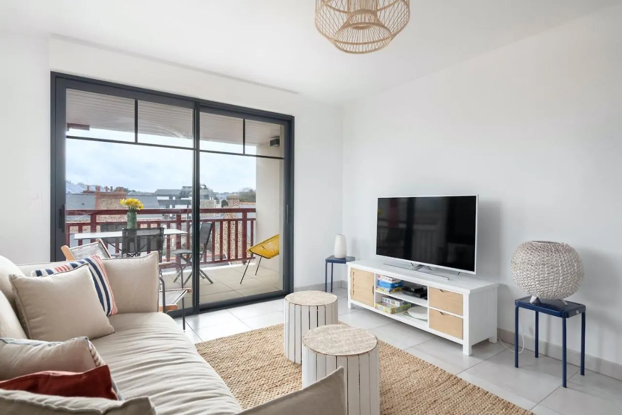 Apartment Appartement Pour 6, Plage De Pleneuf Val Andre